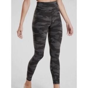 Athleta Elation 7/8 Tight Black Camo Leggings Women’s Size Medium Tall-RTV $89